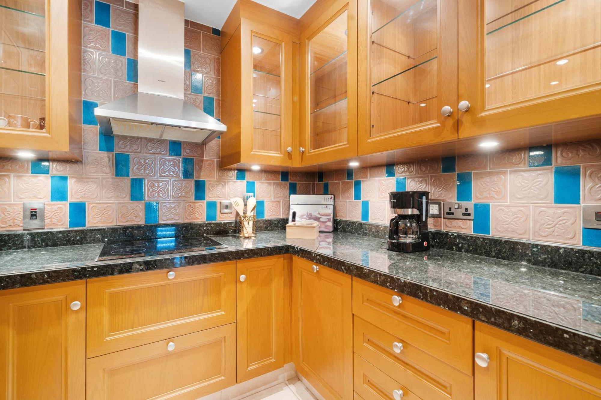 Luxurious Near Burj Khalifa, Free Parking Apartamento Dubai