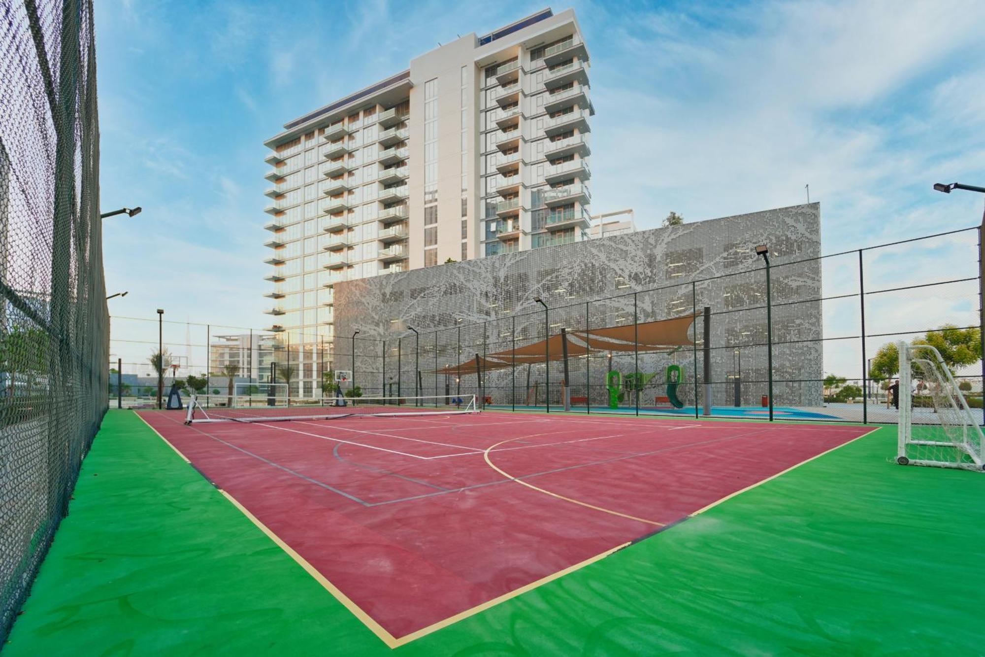 Apartment Royal Maison's Premium 2br Lagoon Views In District One *