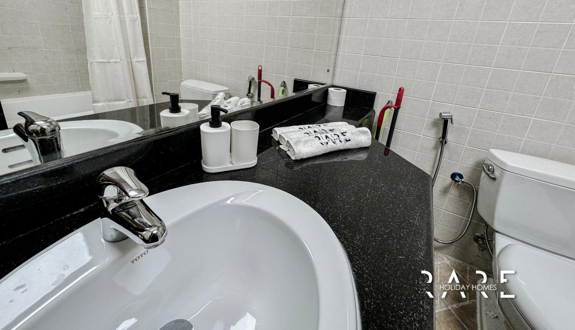 Apartment Rare Homes - Mediterranean Cluster - Near Ibn Battuta Mall - Discovery Garden - Building# Med 49 - R213
