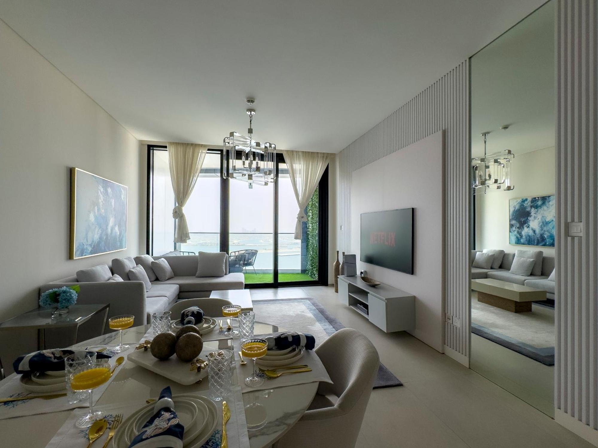 Apartment Address 2br Million Dollar View With Ps5 Byblck *