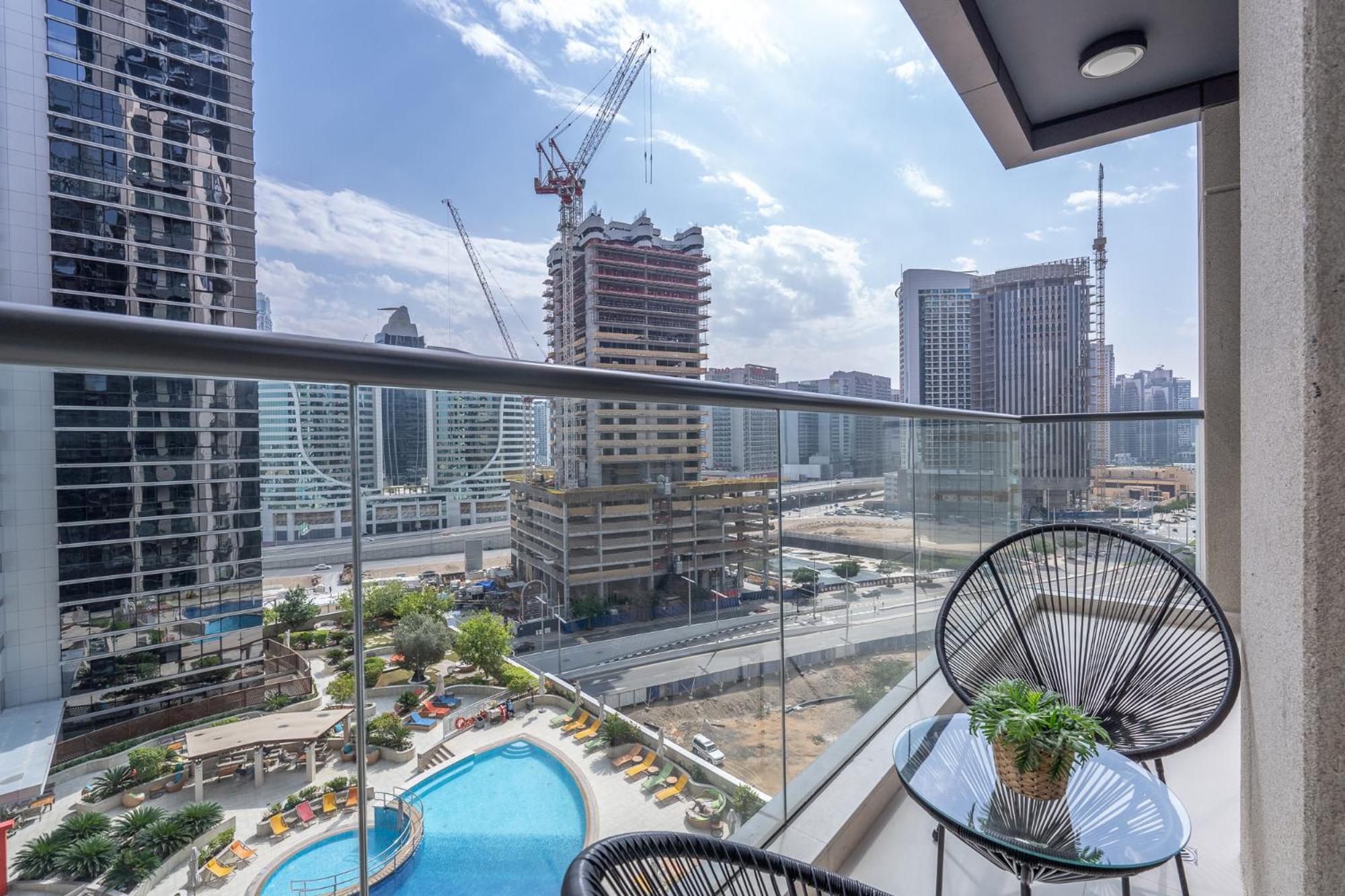 Heaven Crest Homes: Downtown Near Mall & Burj Khalifa Apartment