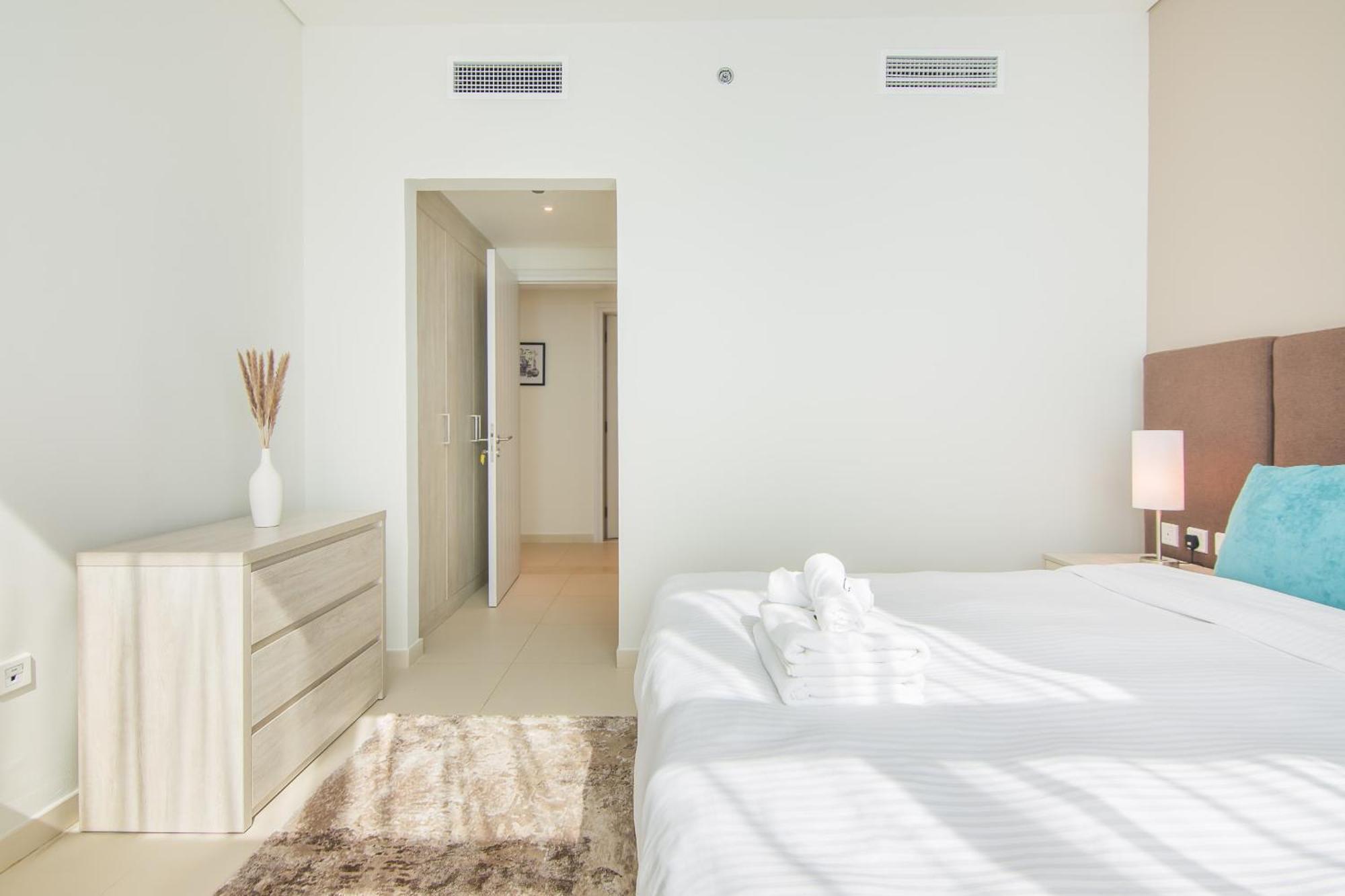 Seven Palm- Sophisticated 2br Apartment *