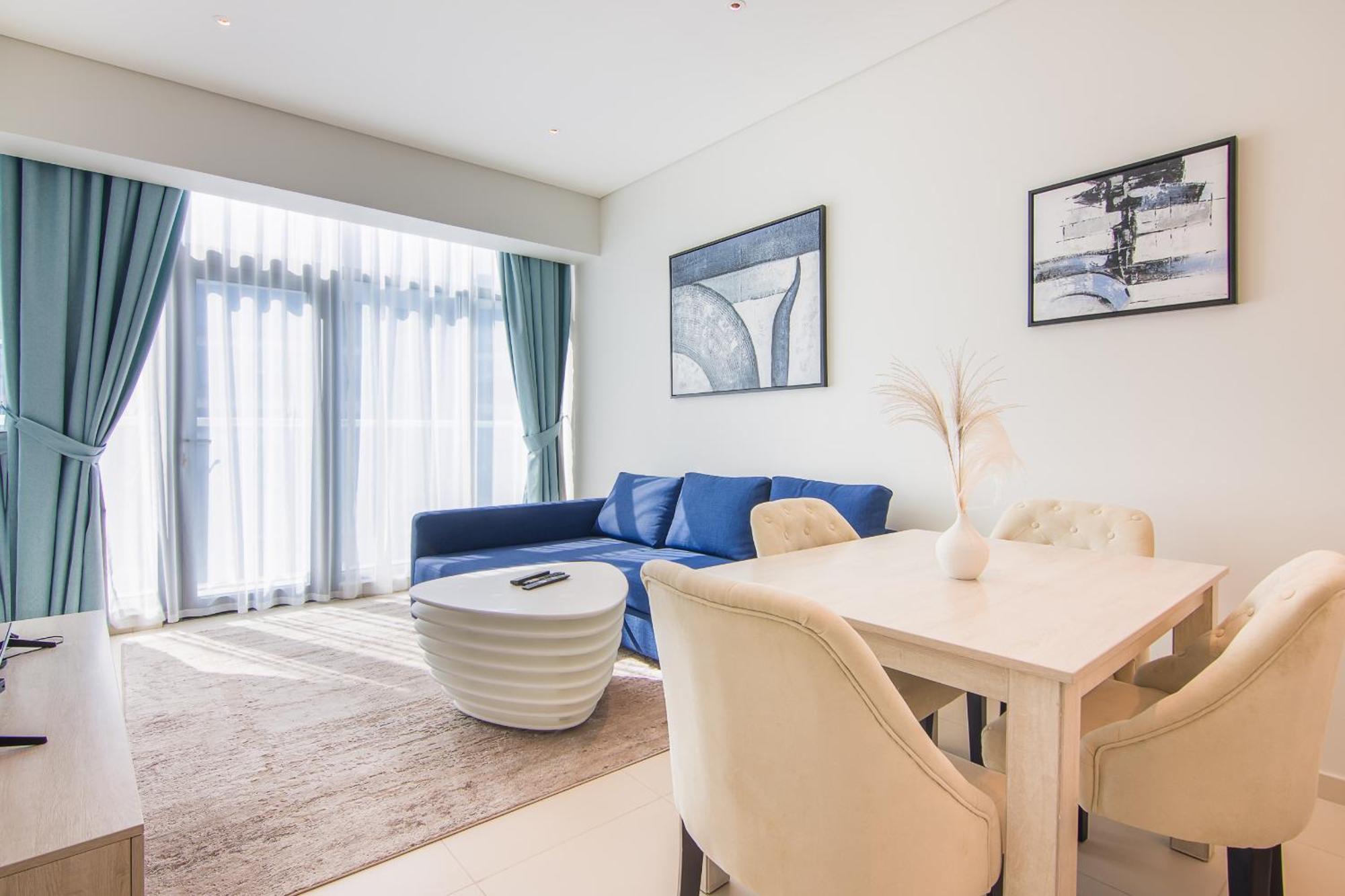 Seven Palm- Sophisticated 2br Apartment *