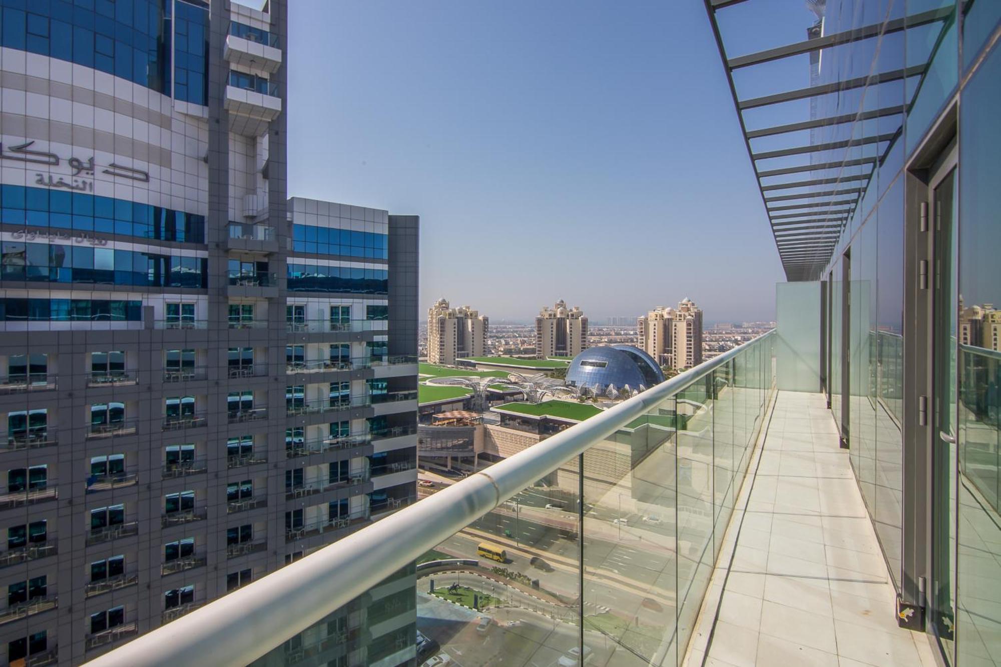 Seven Palm- Sophisticated 2br Apartment Dubai