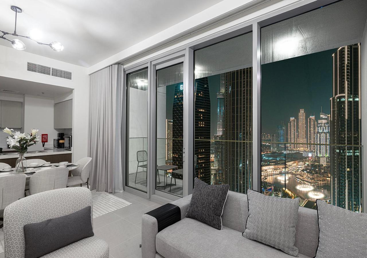 Luxury 4br In Downtown With Burj & Fountain Views Apartment Dubai