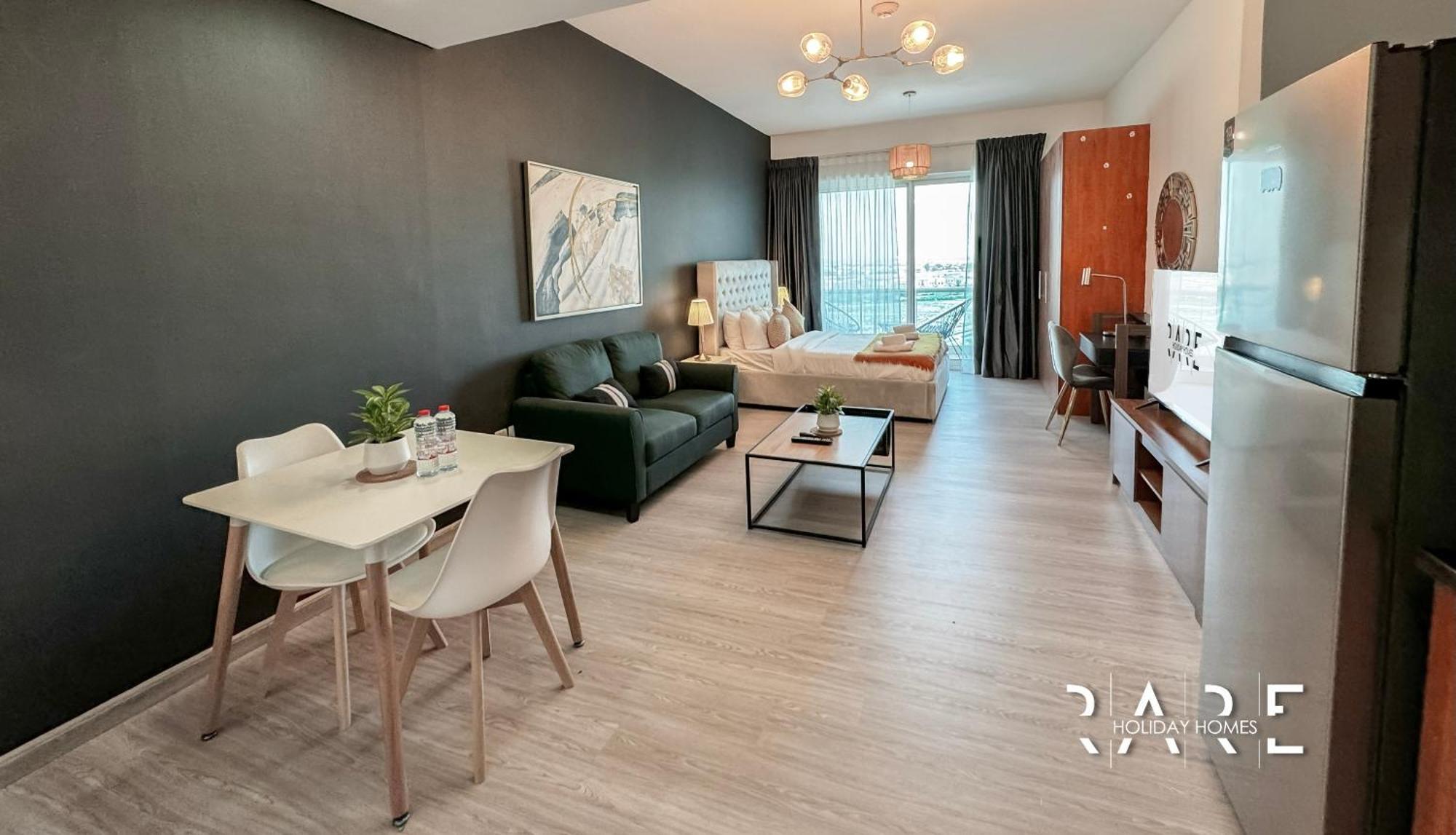 Apartment Rare Homes - View - The Crescent Tower - Production - R712 - Impz