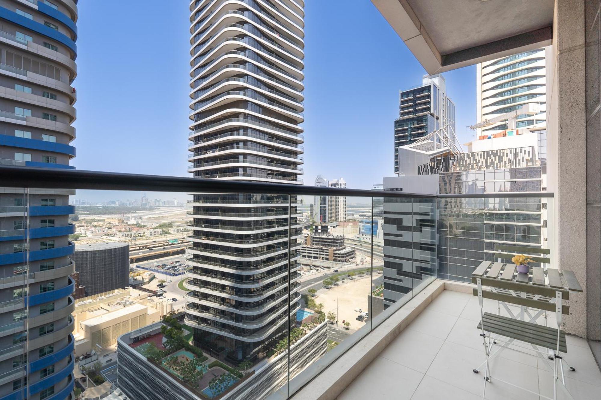 Heaven Crest Homes: Downtown Near Mall & Burj Khalifa Apartment