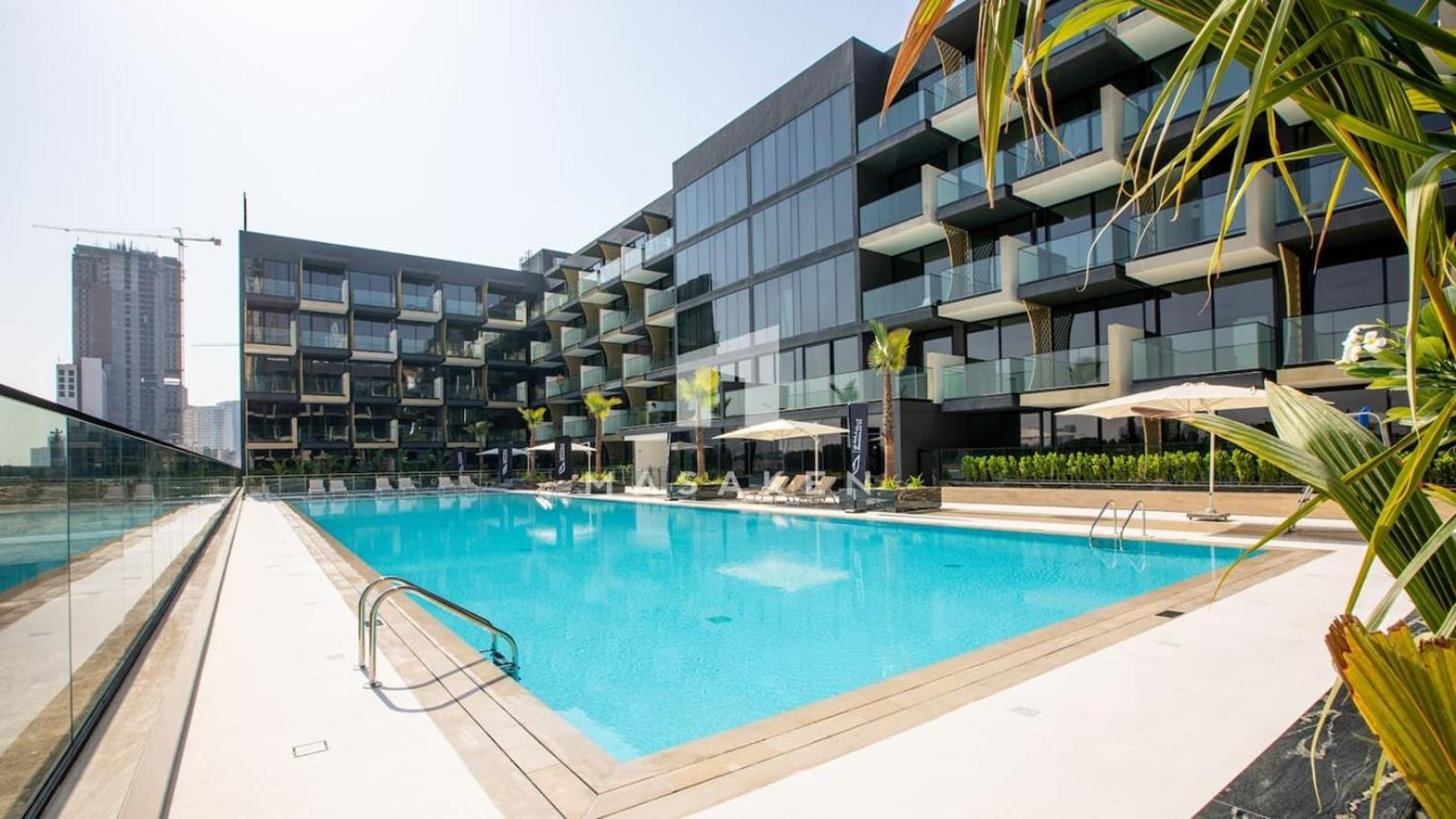 Spacious 1 Bedroom In Jvc W Balcony & Pool View Dubai