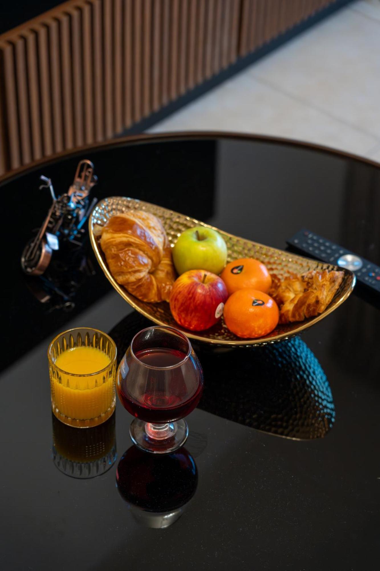 Apartamento Luxurious Near Burj Khalifa, Free Parking Dubai