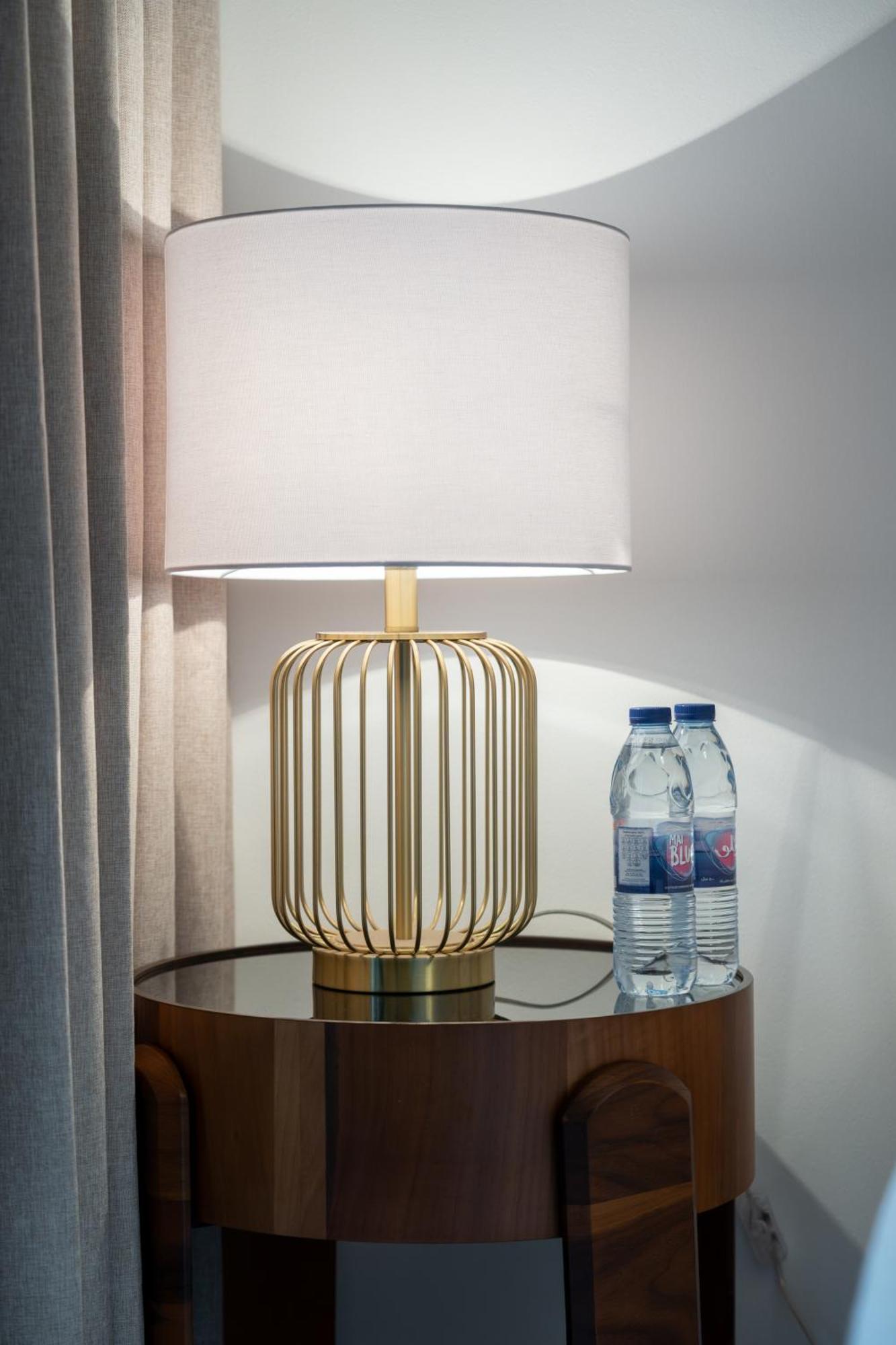 Luxurious Near Burj Khalifa, Free Parking *