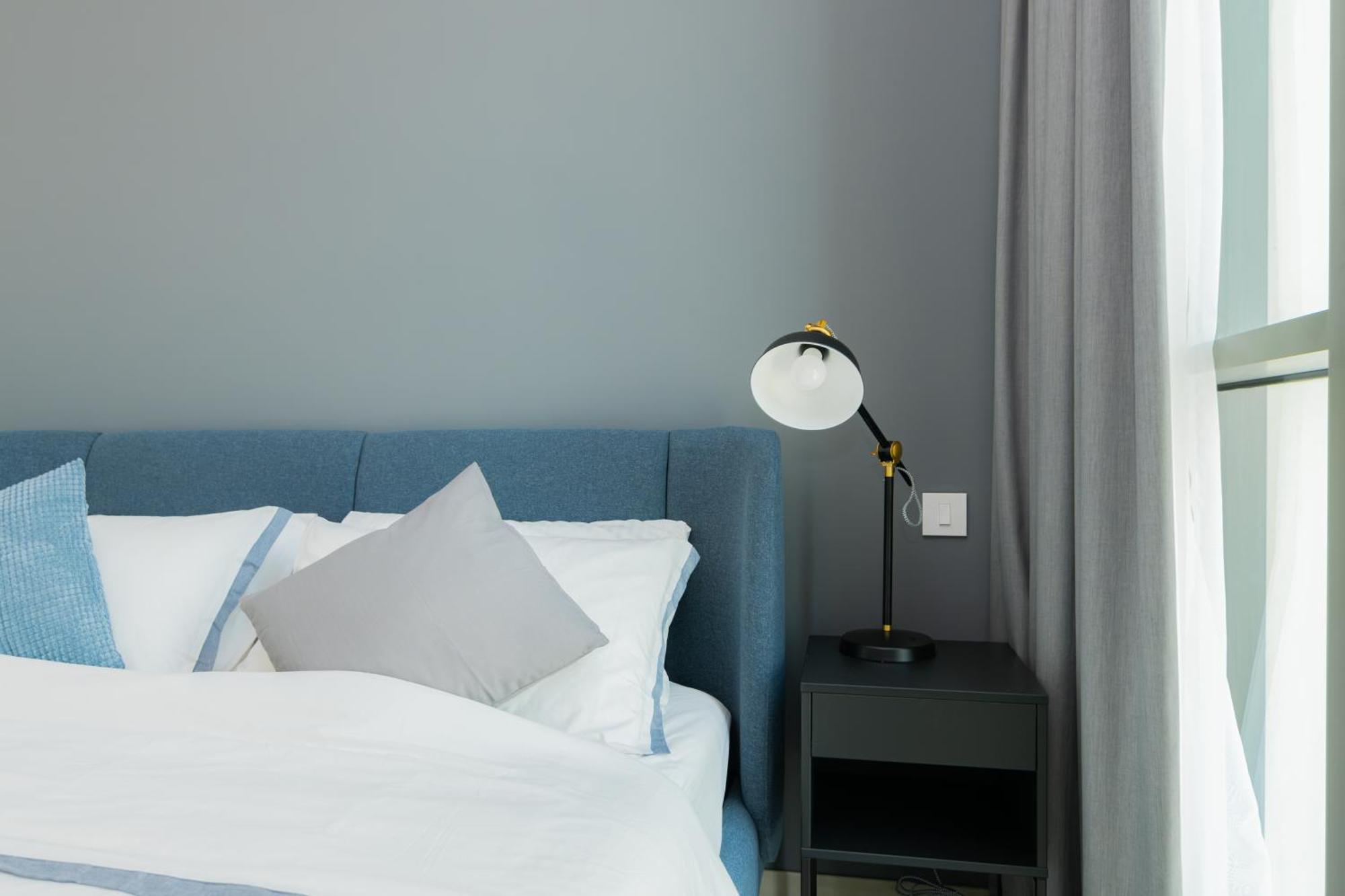 Elite Escape - 1 Bhk Getaway With Mall Access - 1501 Apartment *