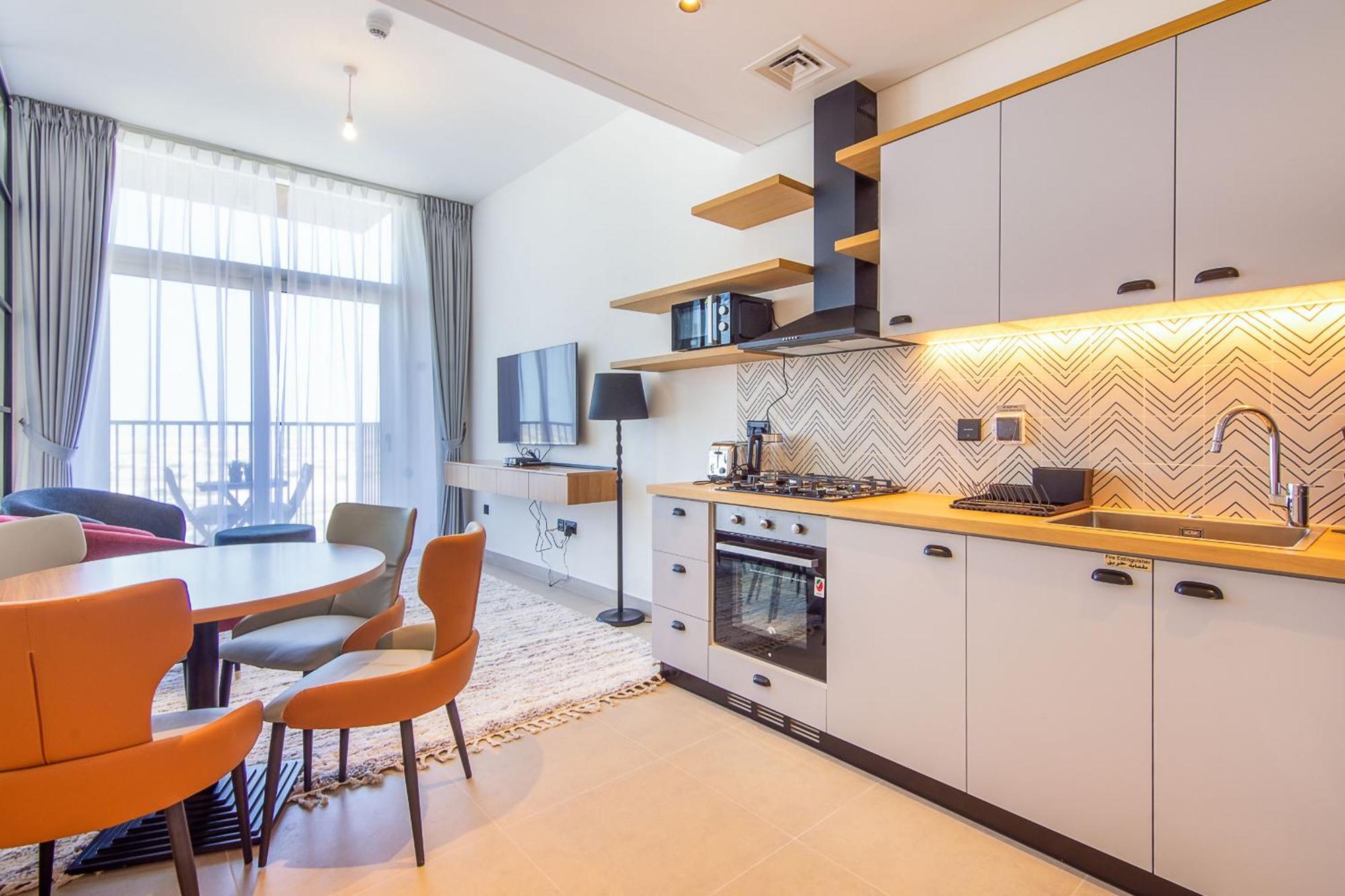 Collective 2,0 Hills- Attractive 1-br Dubai