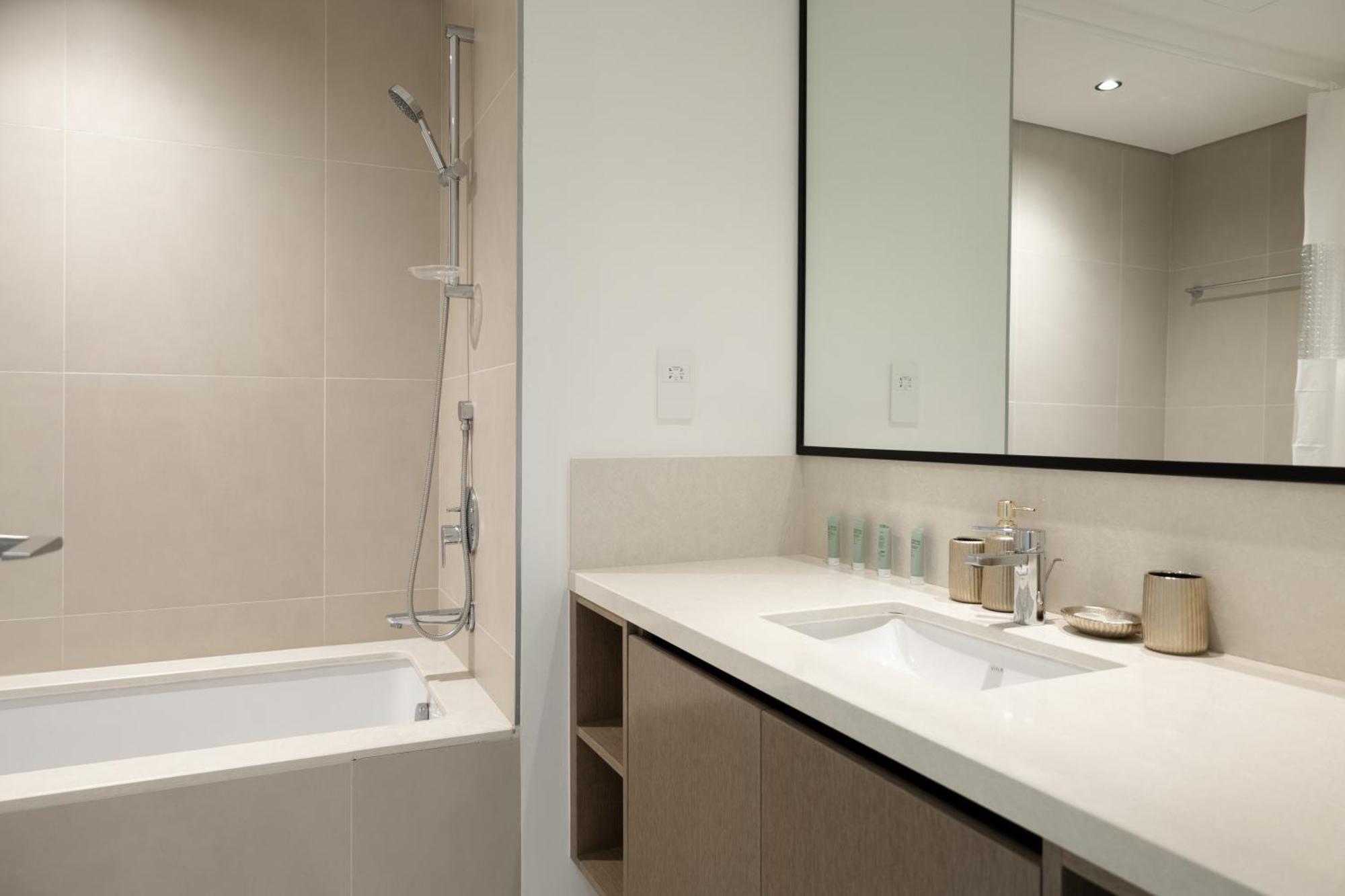 Elegant 1br Burj Crown With Burj Khalifa View *