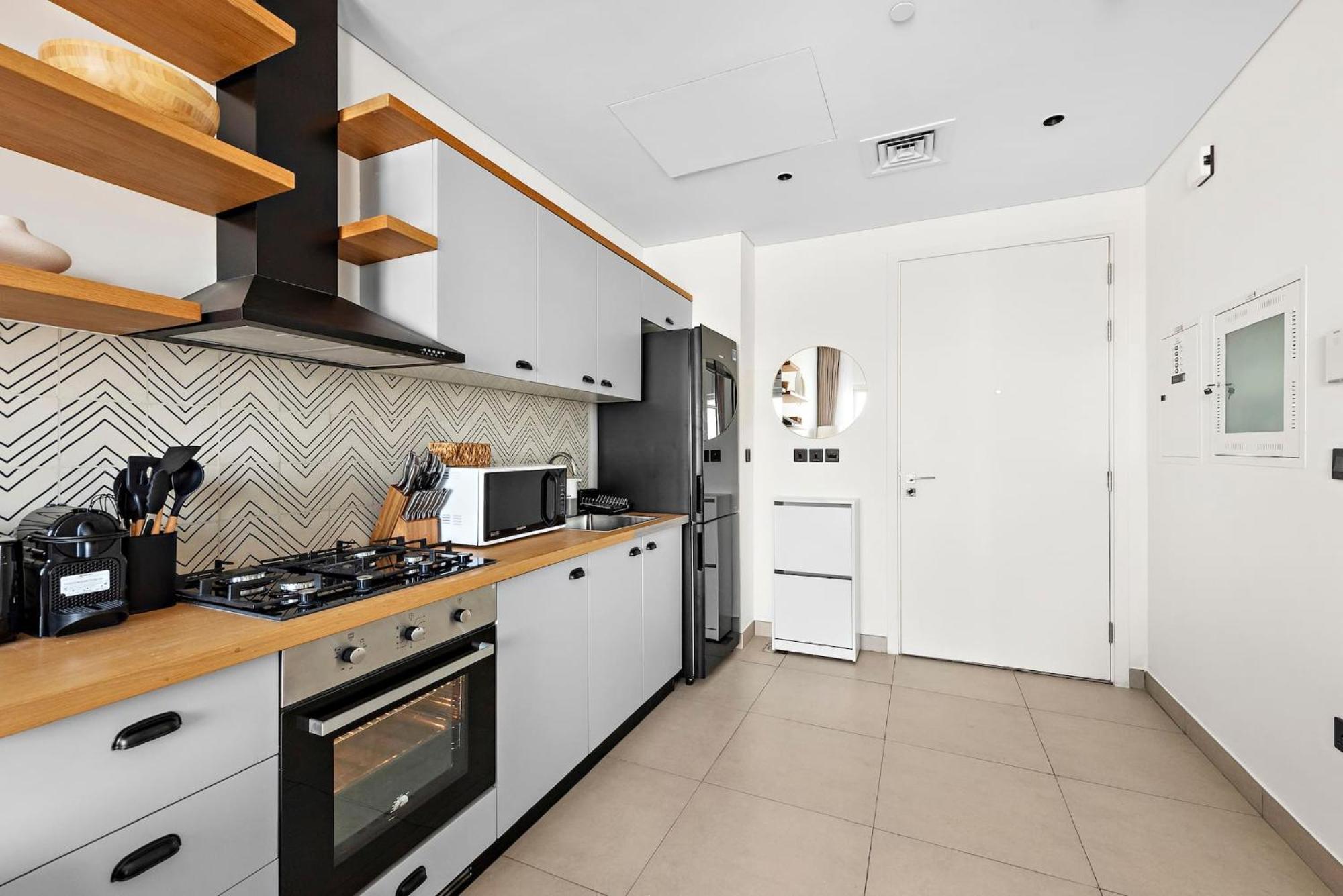 Stunning 1br In Socio Damac Hills Apartment