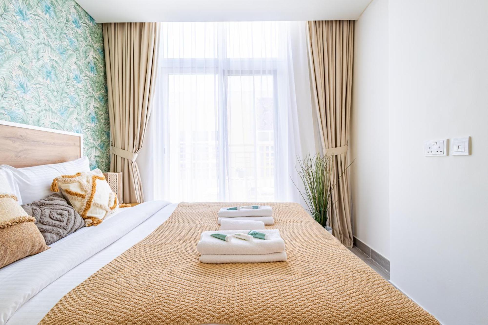 Luxury 3br Villa, Just Cavalli, Damac Hills 2 Villa Dubai
