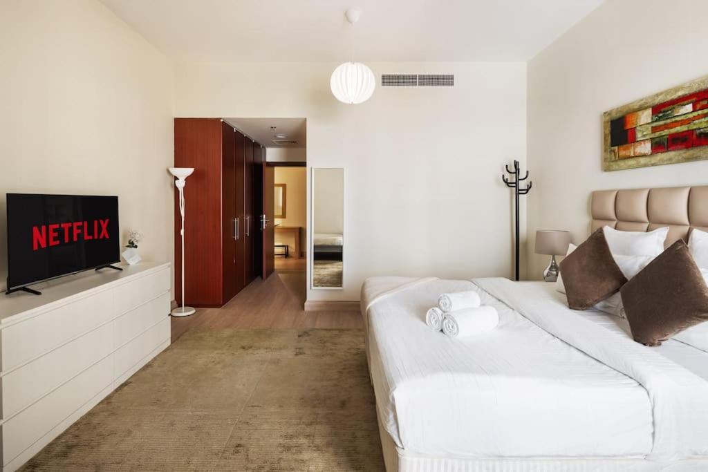 Daire Luxury 1 Bedroom In Jbr With Access