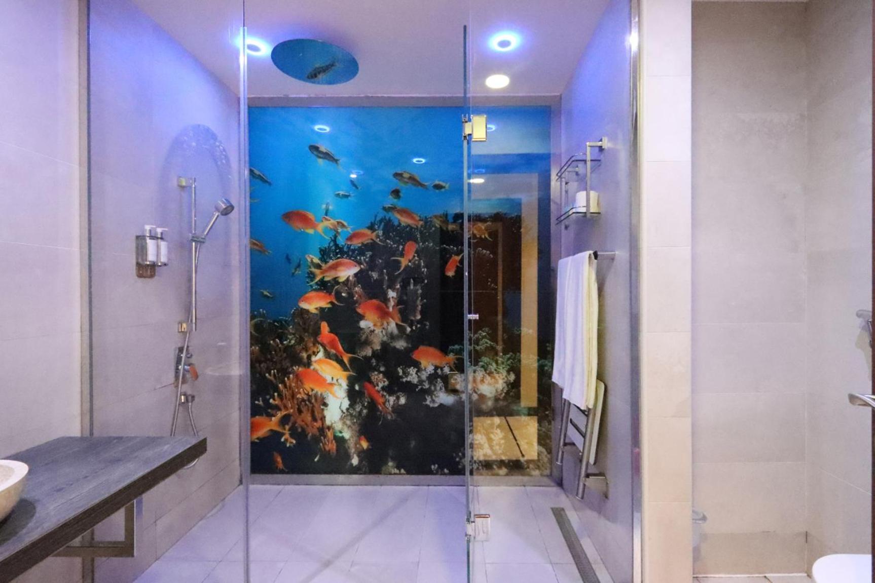 Upgraded With Full Sea View Rimal 5 - Entire 4 Bedroom - Access Dubai