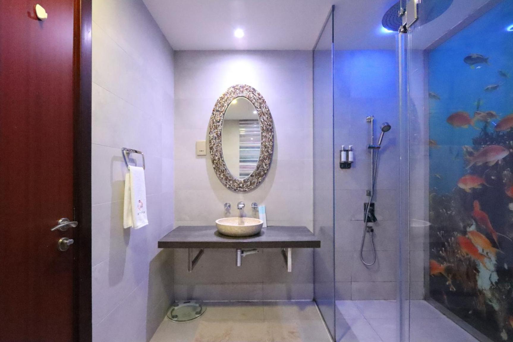 Upgraded With Full Sea View Rimal 5 - Entire 4 Bedroom - Access