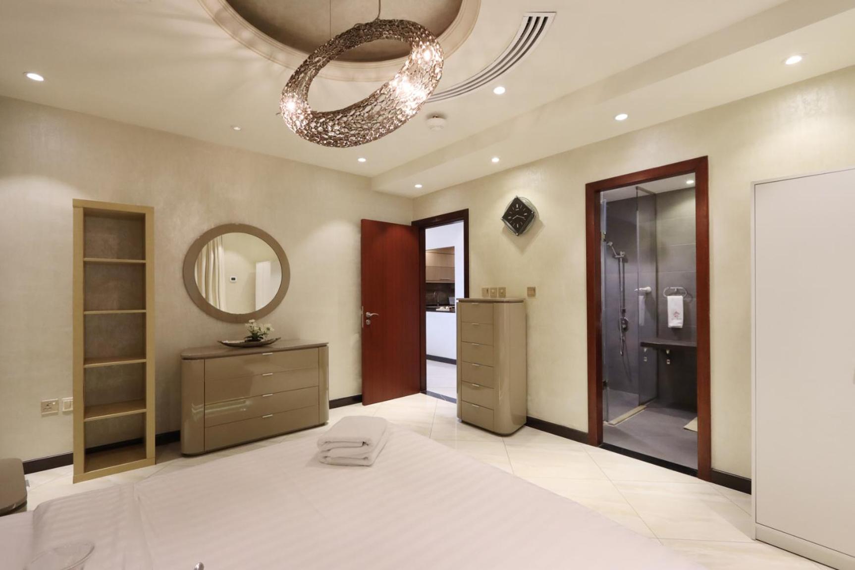 Upgraded With Full Sea View Rimal 5 - Entire 4 Bedroom - Access Daire