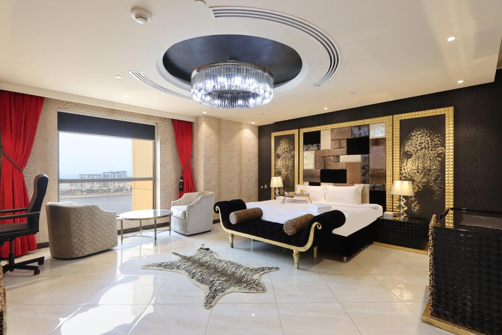 Upgraded With Full Sea View Rimal 5 - Entire 4 Bedroom - Access