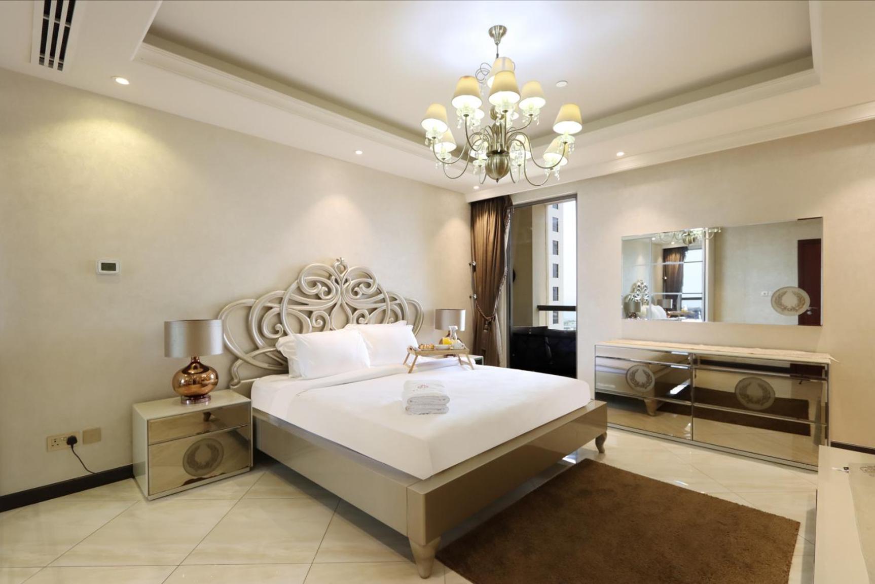 Upgraded With Full Sea View Rimal 5 - Entire 4 Bedroom - Access Dubai