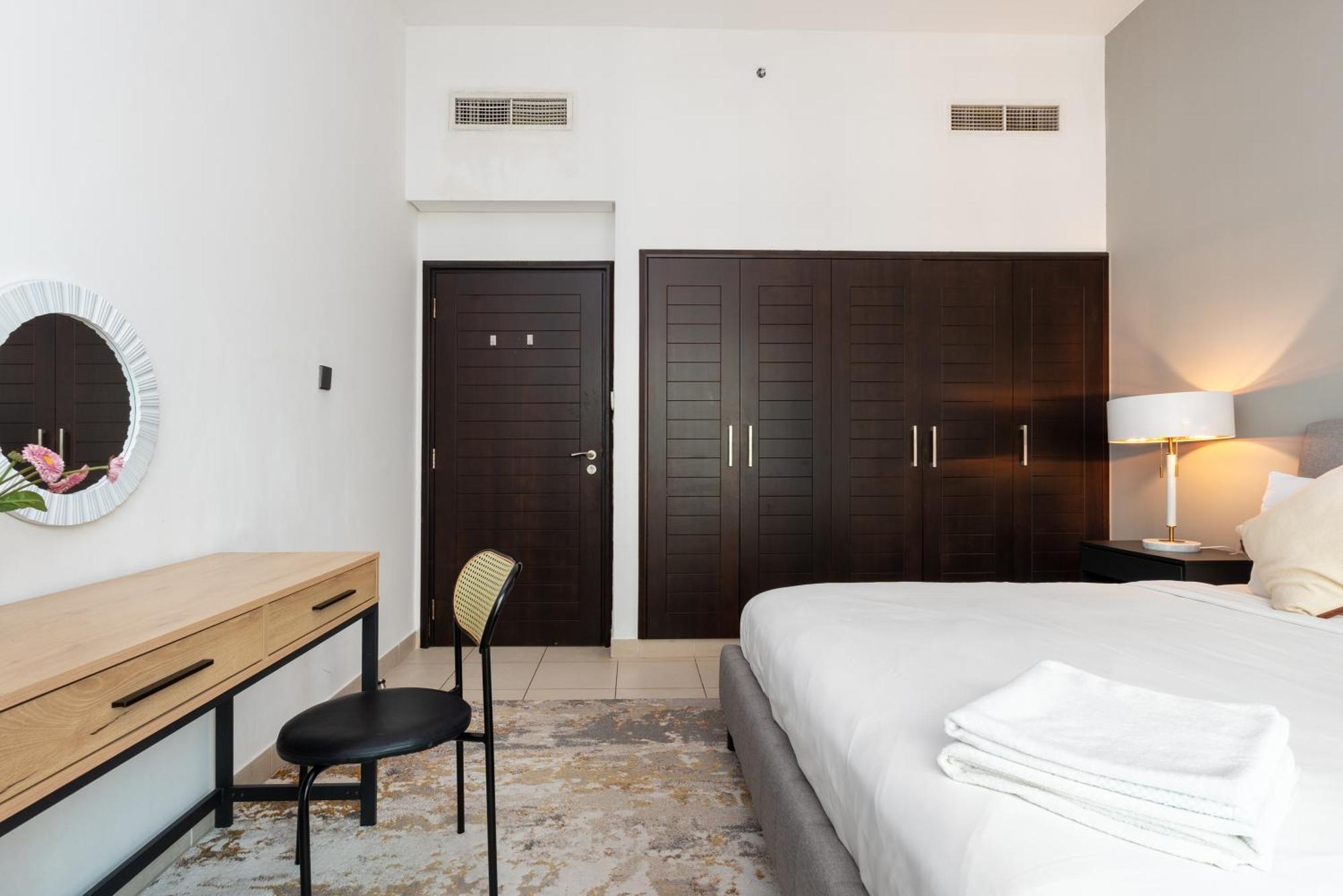 Apartment White Sage - Fountain View Stylish With Spacious Terrace