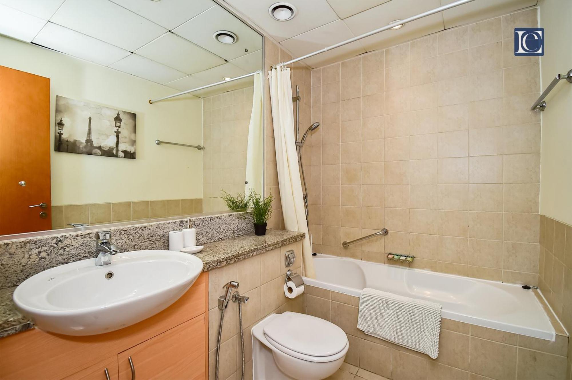 Daire Luxury Escapes - Lovely 1 Bedroom In Nakheel The Greens *