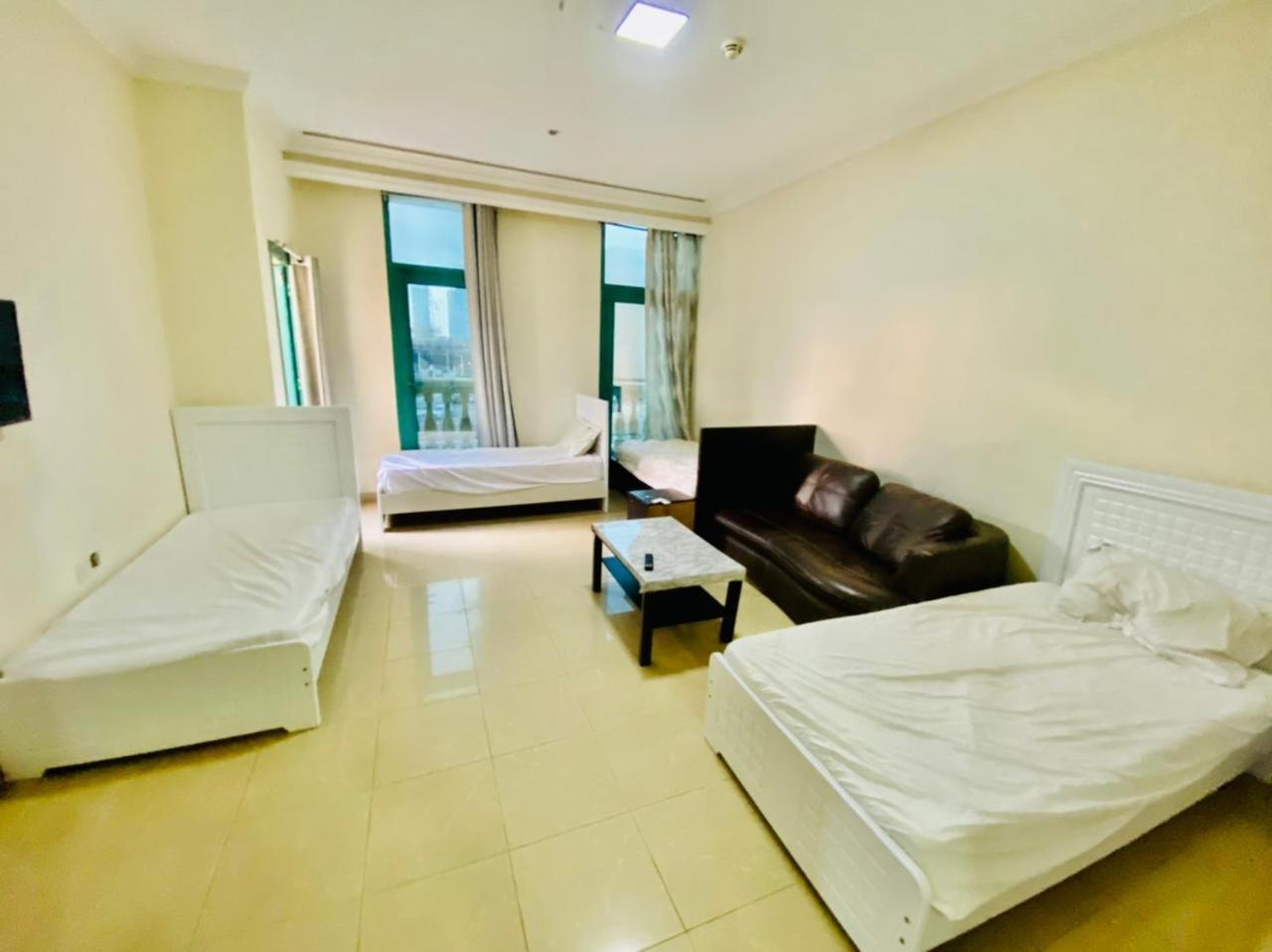 Nice Budget And Bed Space For 