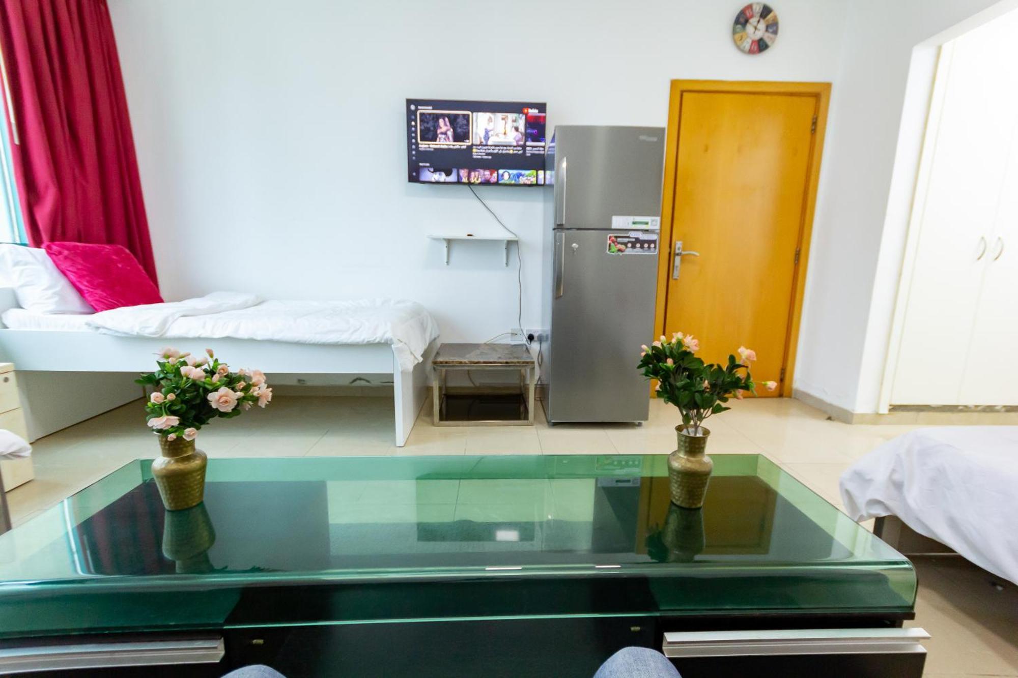 Nice Budget And Bed Space For 