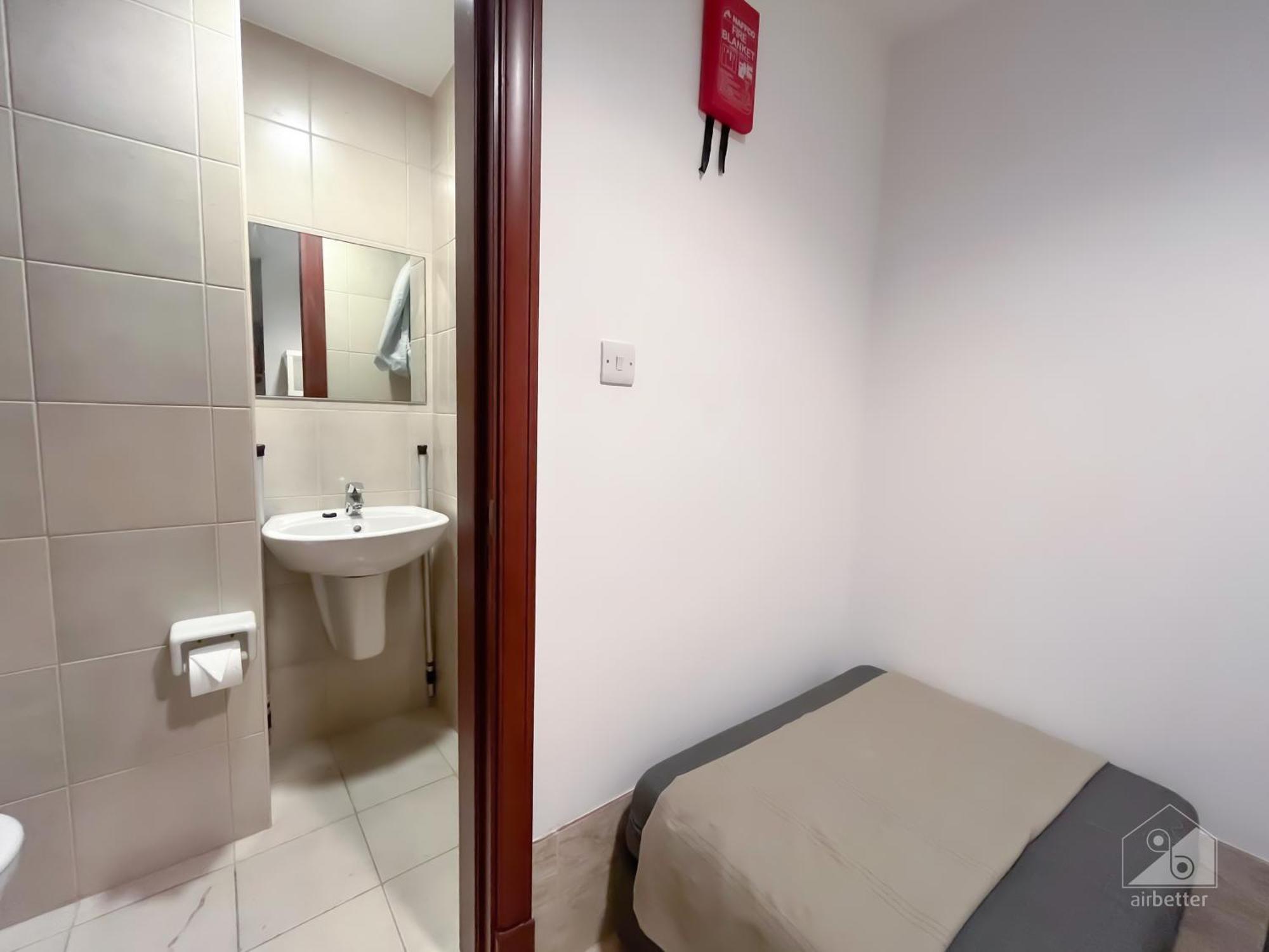 Luxury 2bedroom With Balcony & View Palm Apartment Dubai