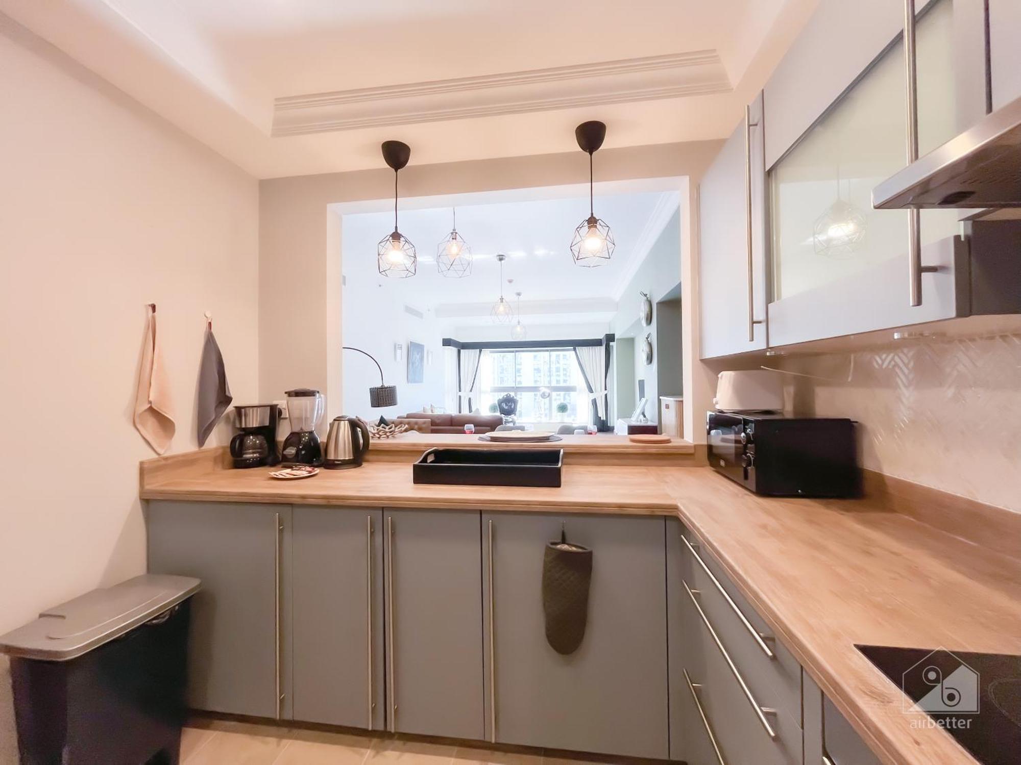 Luxury 2bedroom With Balcony & View Palm Apartment *