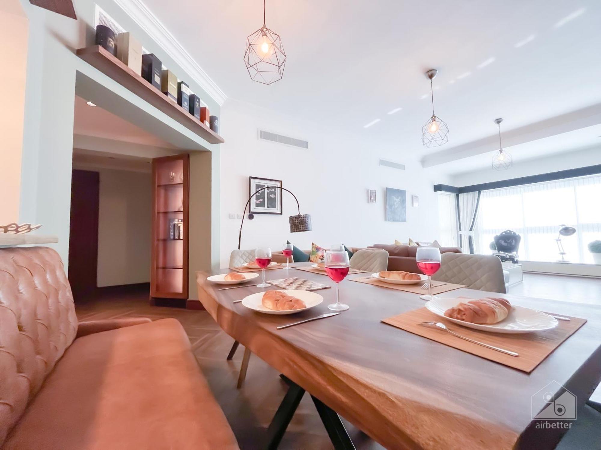 Luxury 2bedroom With Balcony & View Palm Apartment