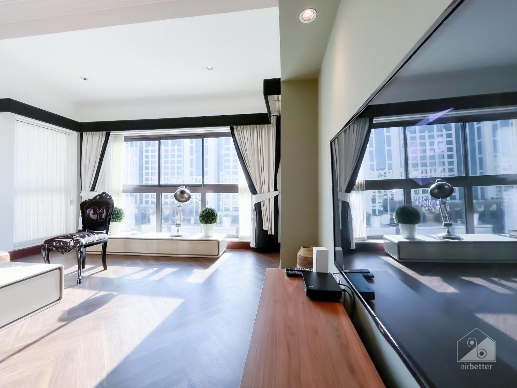 Luxury 2bedroom With Balcony & View Palm * Dubai