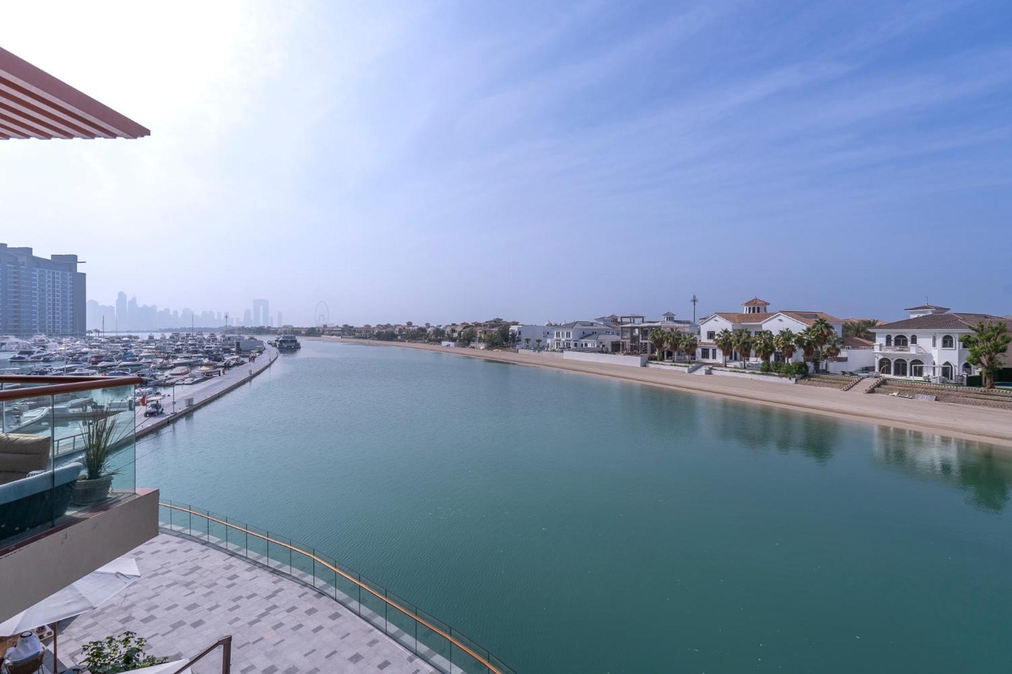 Daire Palm Jumeirah Studio With Sea View Spacious