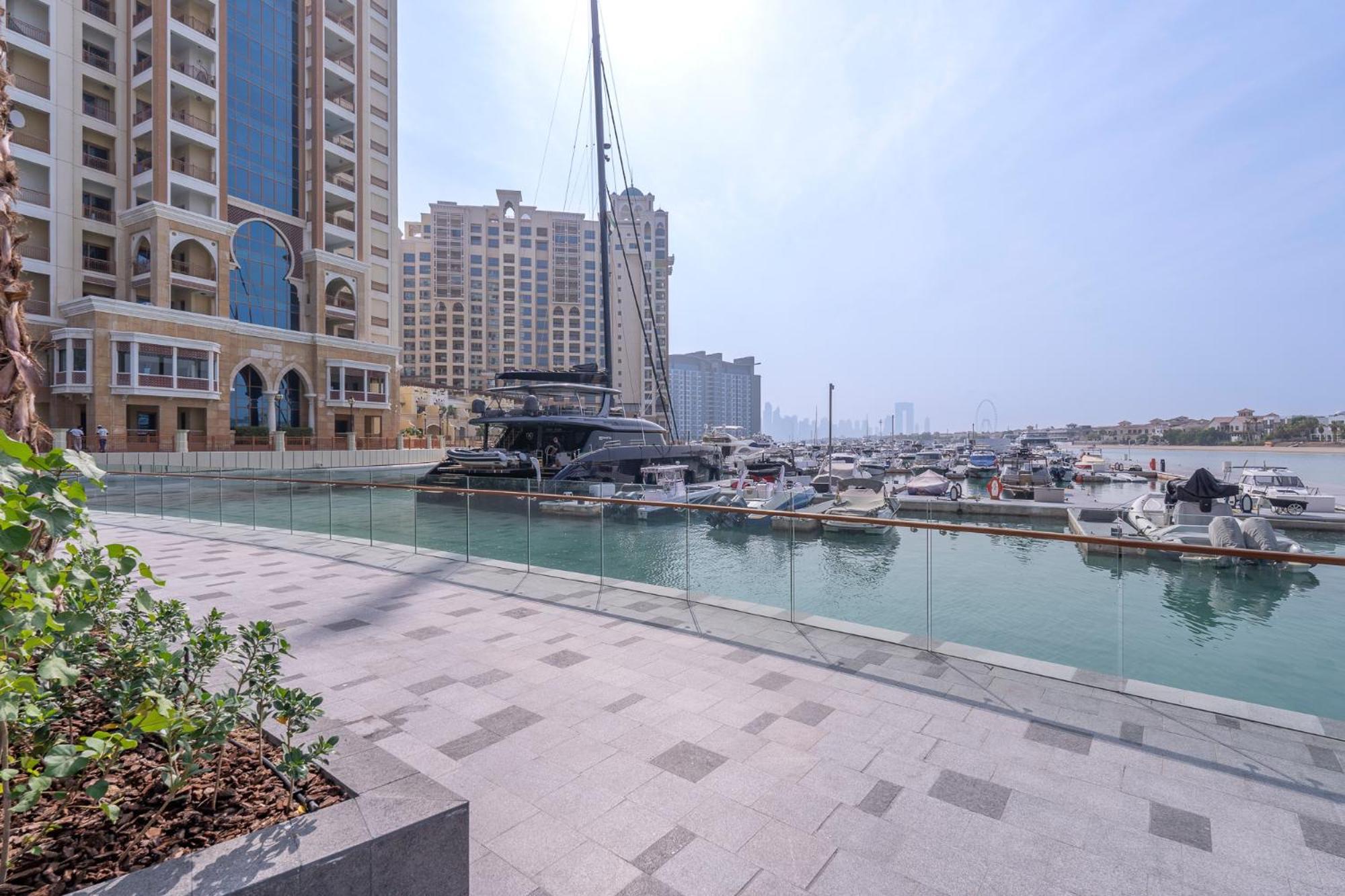 Palm Jumeirah Studio With Sea View Spacious Daire Dubai