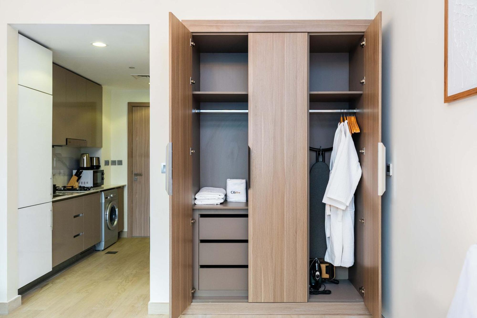 Citihome- Elegant Retreat With Cozy Comfort * Dubai