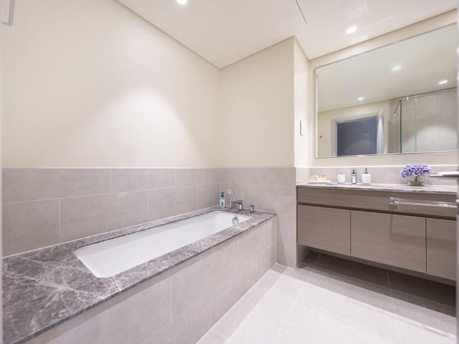 Incredible View - Fountain Show - 4br - Ps5 And Games Apartment *