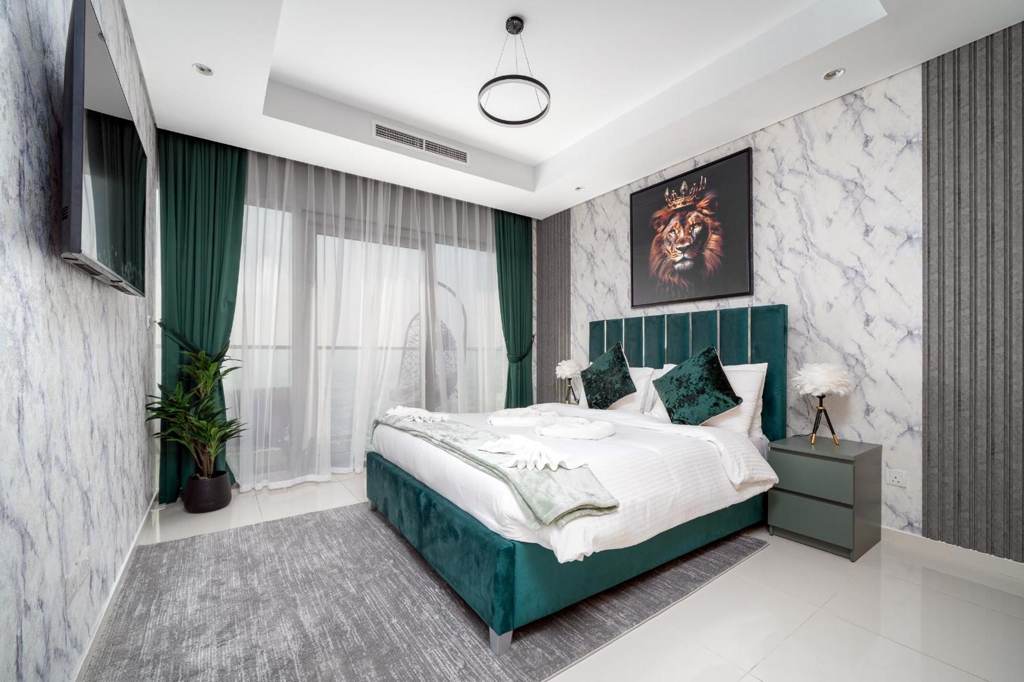 Sky-high Oasis Burj Khalifa Views, Rooftop Infinity Pool, 3br In Paramount Midtown Apartment *