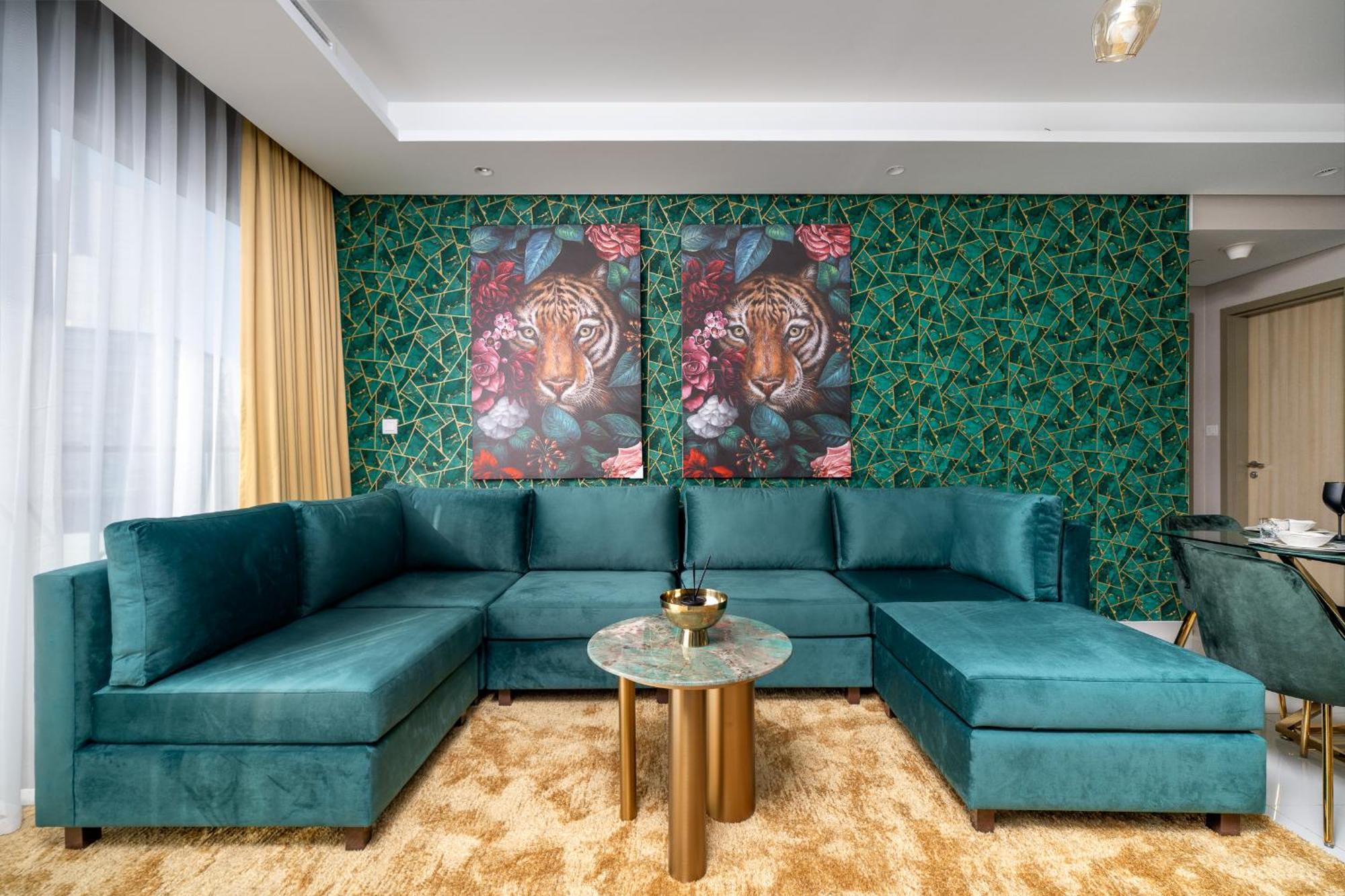 Sky-high Oasis Burj Khalifa Views, Rooftop Infinity Pool, 3br In Paramount Midtown