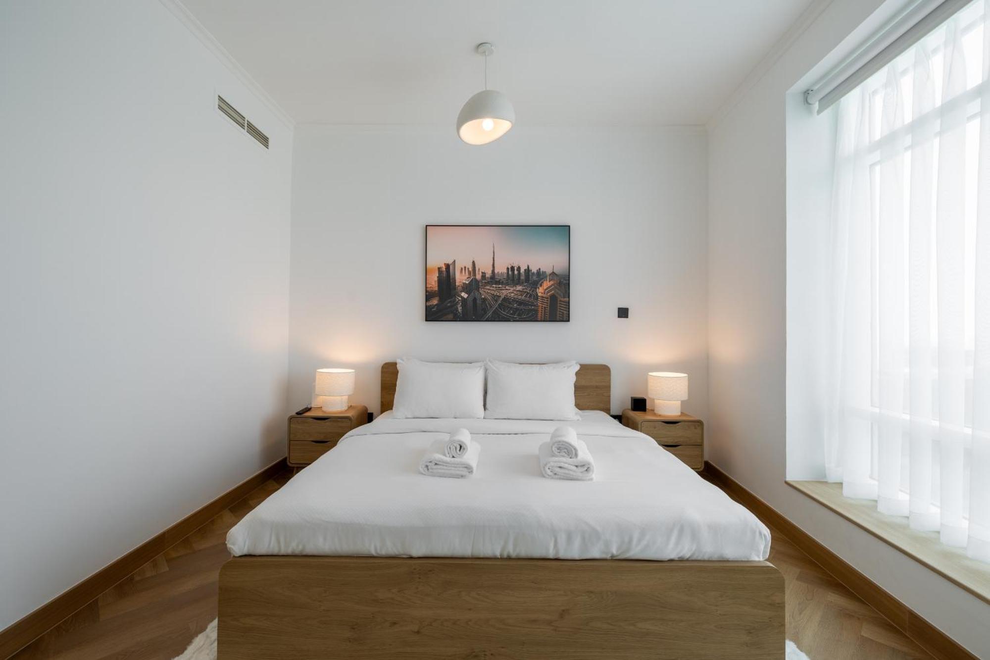 Apartment Upgraded With Stunning Burj Khalifa View *