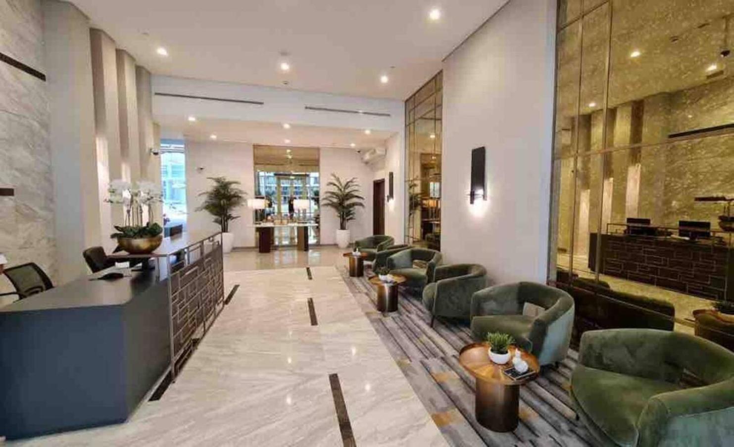 5-star Burj Khalifa View In Boho With Pool & Gym! Apartamento