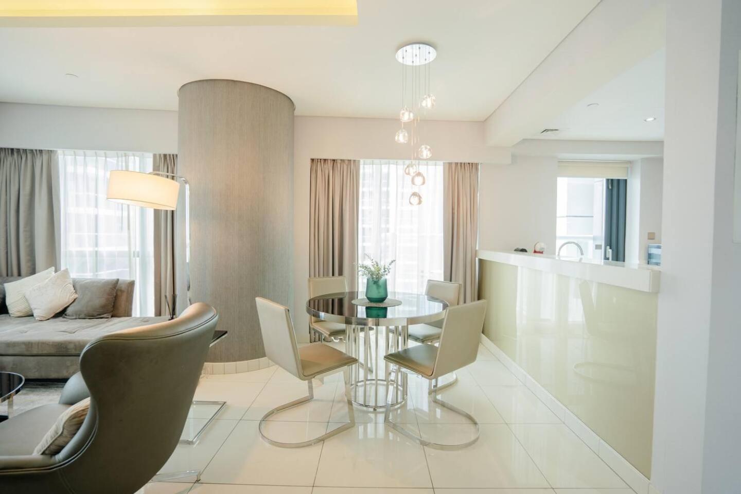 Apartamento Paramount Towers - Elegant Dubai