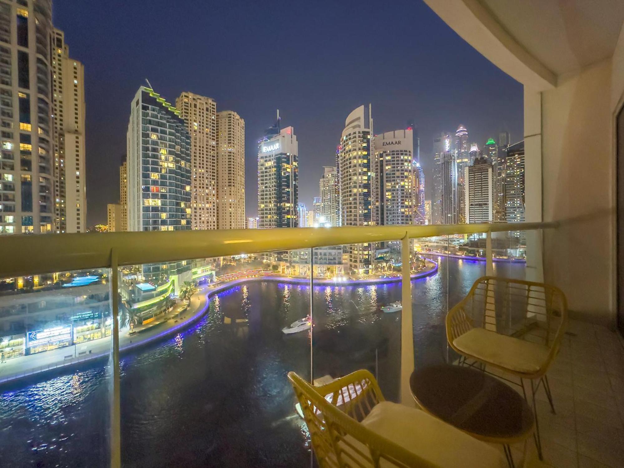 First Class 2br With Exquisite Full Marina View Apartment *