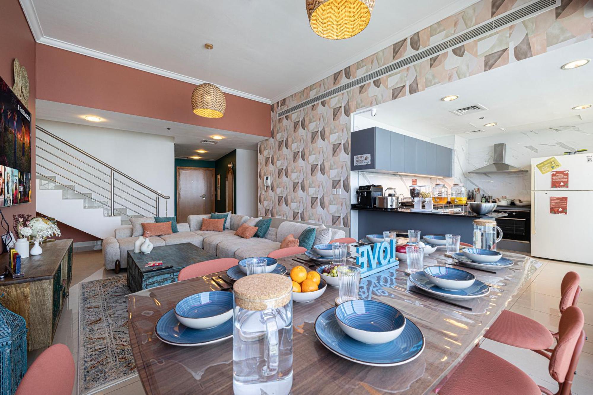 Capsule Experience Duplex - Panoramic Sea View - Nowmade La Marina Hostel Dubai