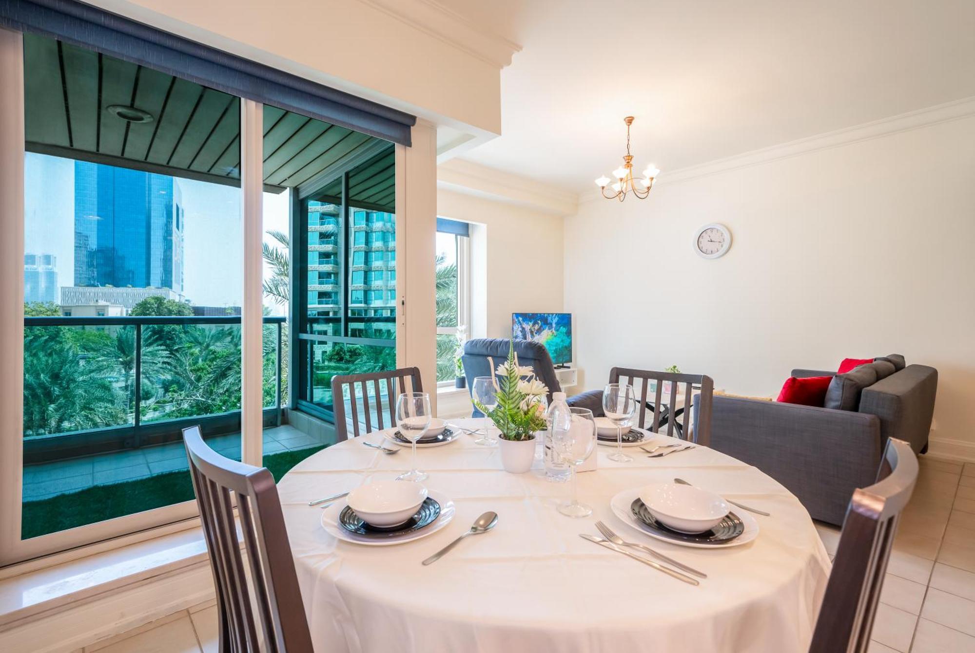 Quickstay Homes -2br At Al Mesk Tower Marina Dubai