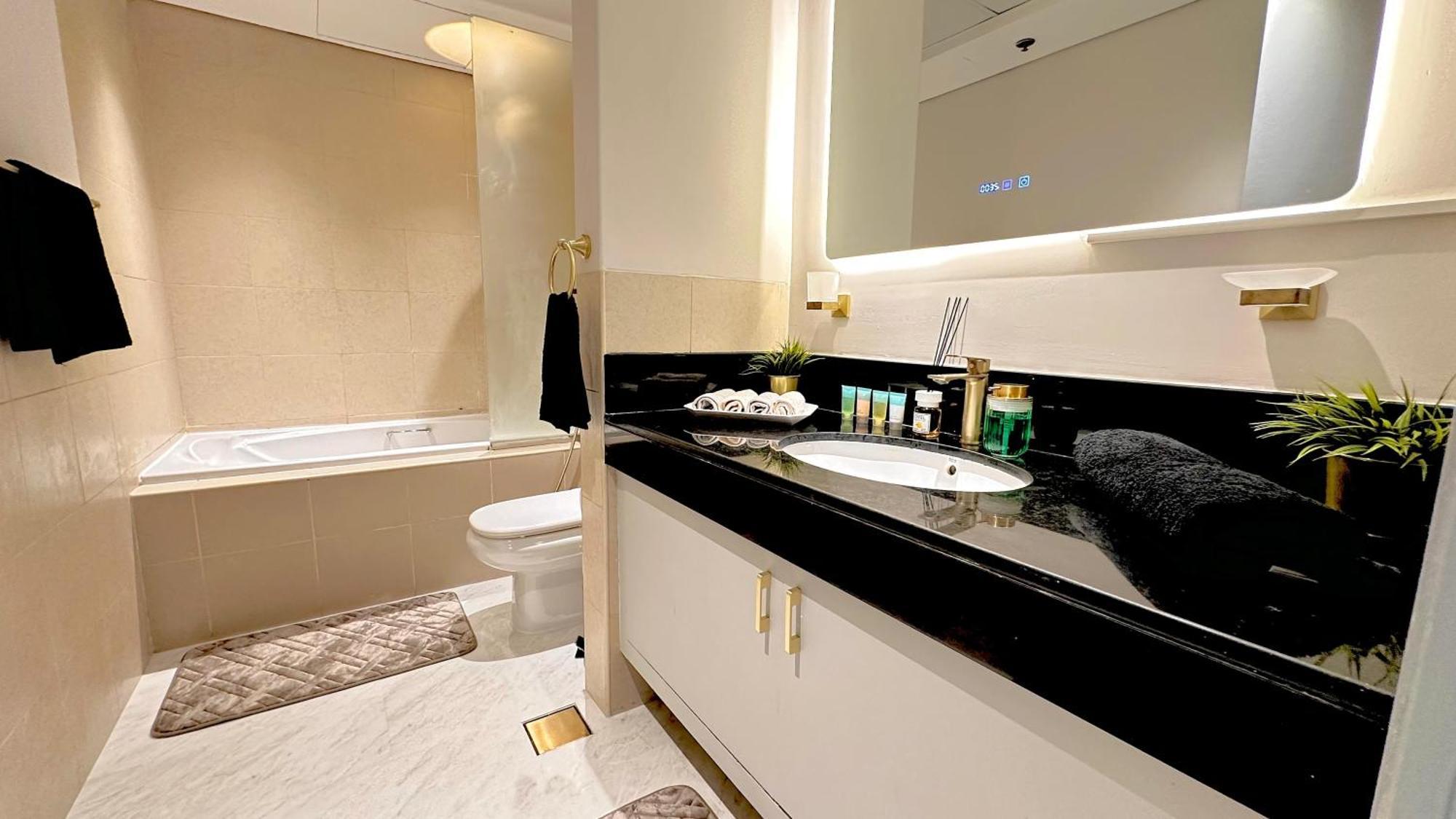 Apartamento Luxury Large In The Heart Of Close To Mall And Burj Khalifa Dubai