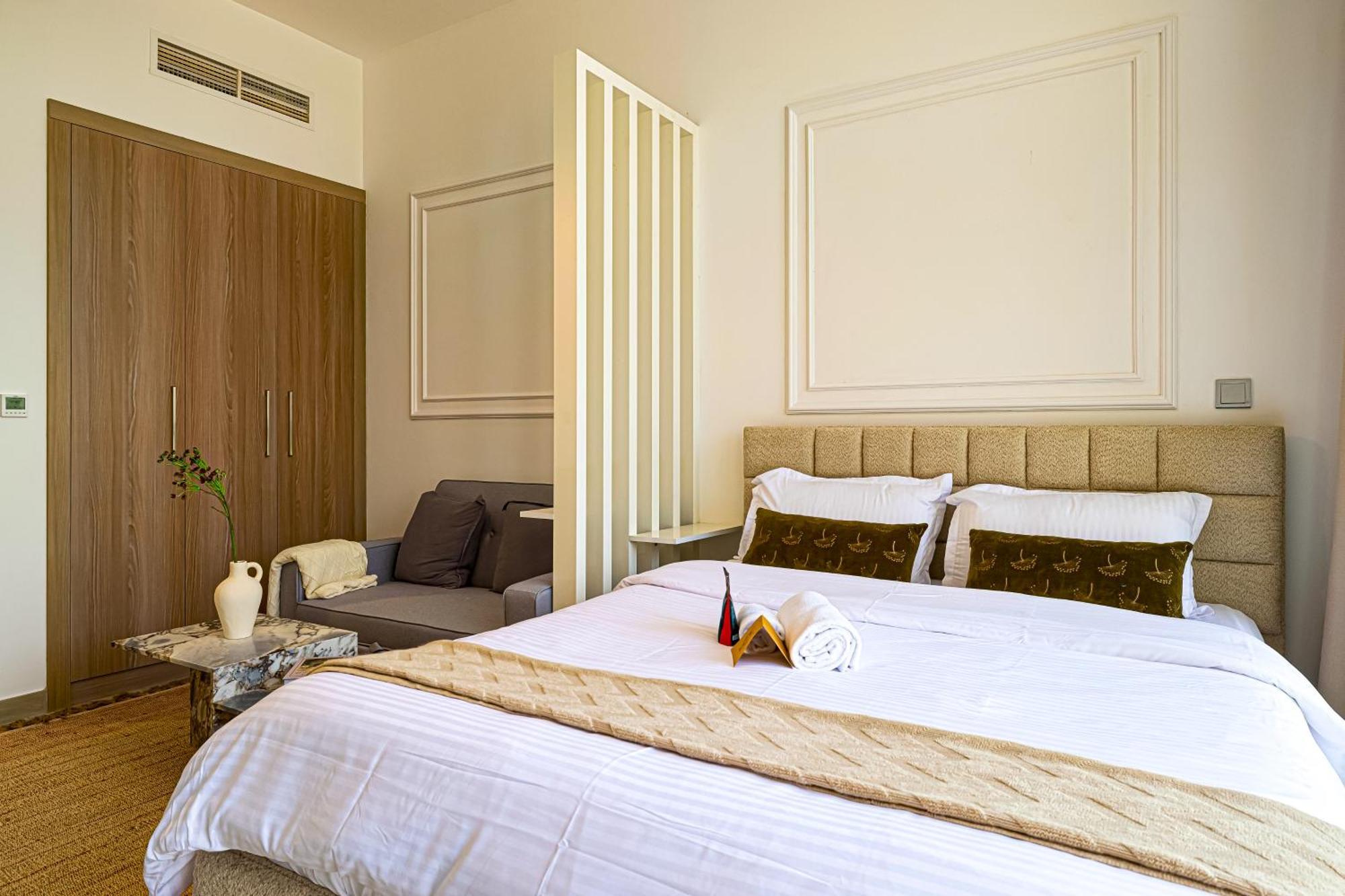 Brand New In Azizi Riviera *