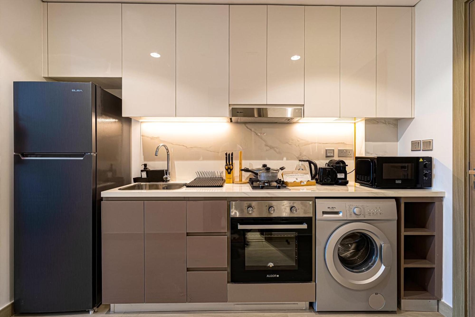 Apartment Brand New In Azizi Riviera Dubai