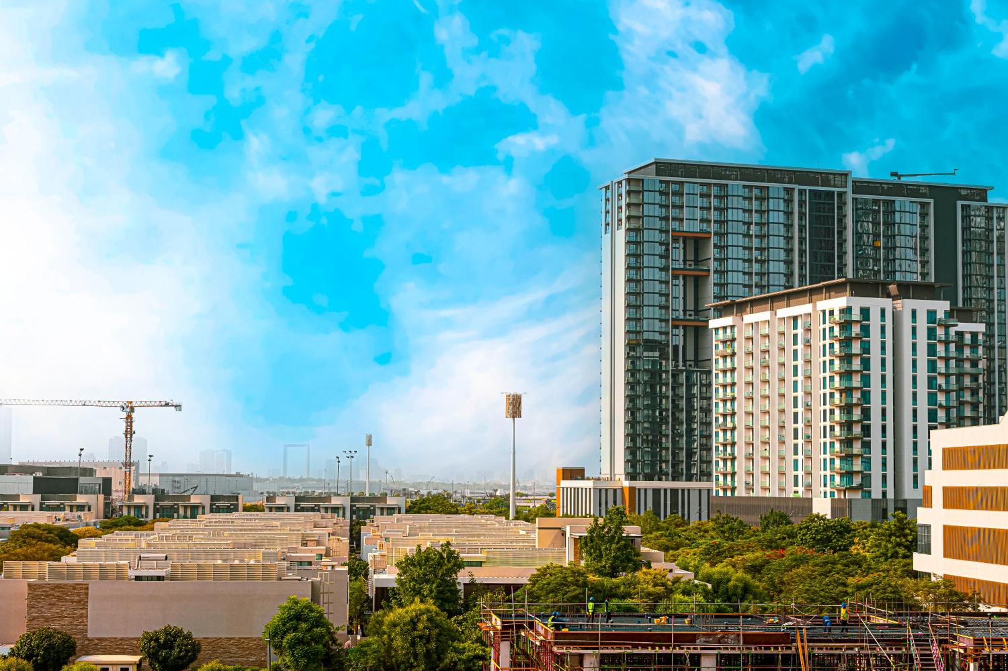 Brand New In Azizi Riviera Apartment *