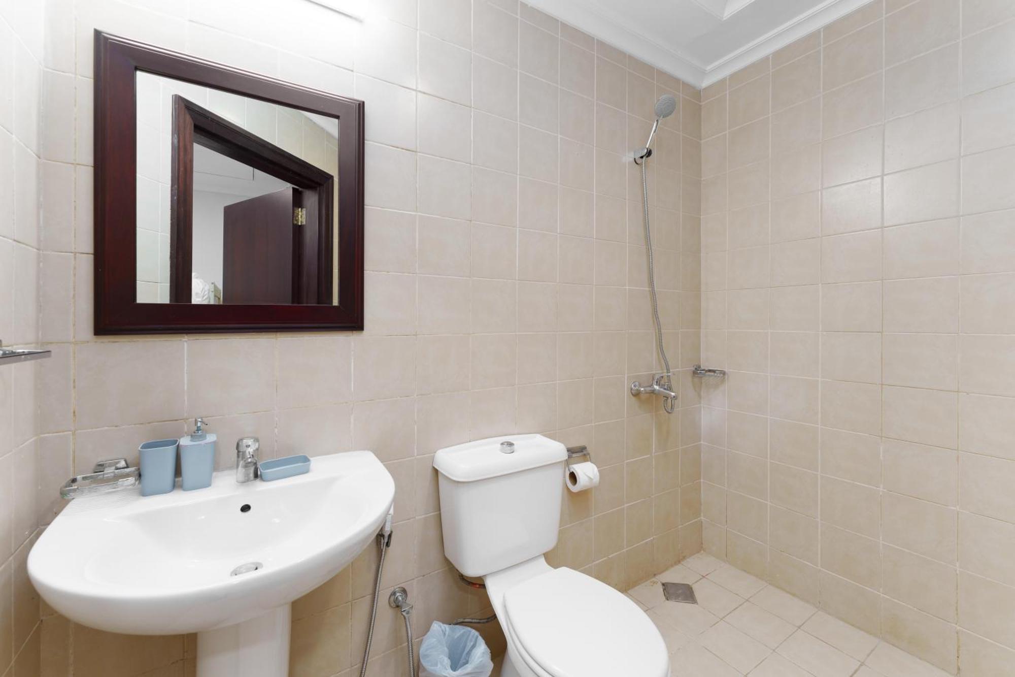 Apartment Stunning With Private Pool & Access *